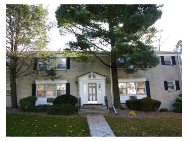 3 Lenox Ct unit 1105, Suffern, NY 10901 - photo 1