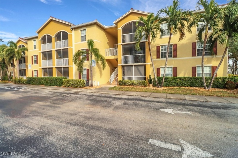 4122 Residence Dr unit 124, Fort Myers, FL 33901 - photo 1