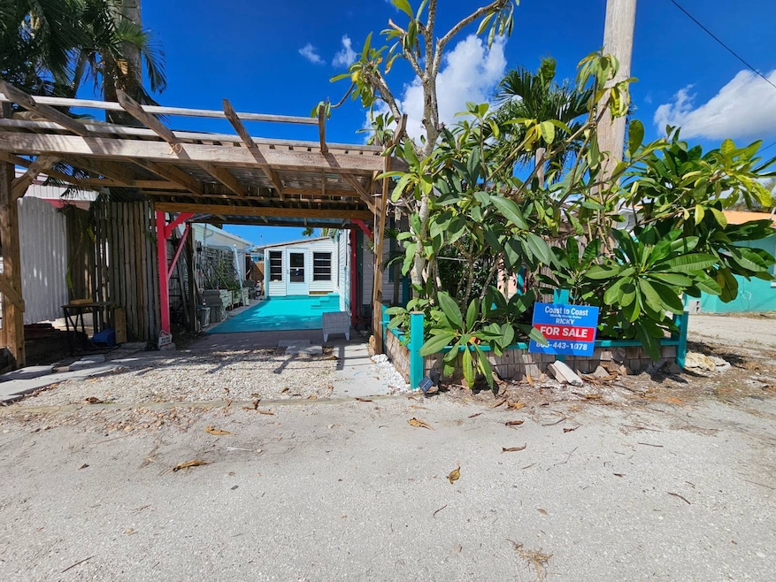 4500 Pine Island Rd NW unit 39, Matlacha, FL 33993 - photo 1