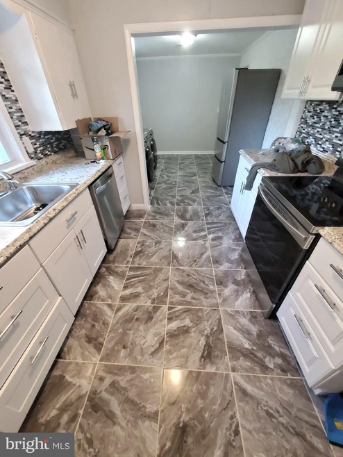 217 Knoxville Rd, Knoxville, MD 21758 - photo 1