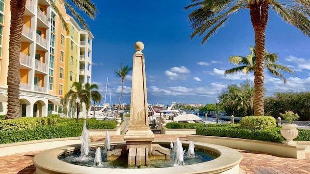 Entry to Moorings