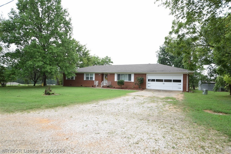 1900 W Shawntel Smith Blvd, Muldrow, OK 74948 - photo 1