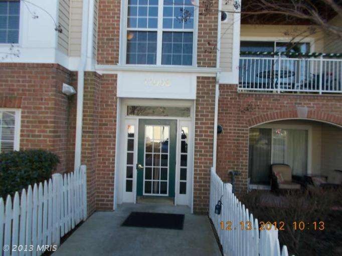 12008 Amber Ridge Cir unit A102, Germantown, MD 20876 - photo 1