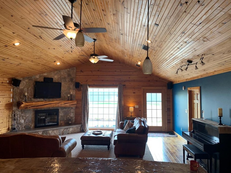 10762 Twin Lakes Ln, San Angelo, TX 76904 - photo 1