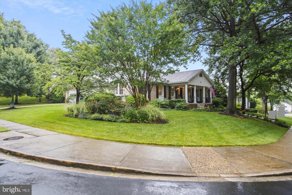 1354 Macbeth St, McLean, VA 22102 - photo 1