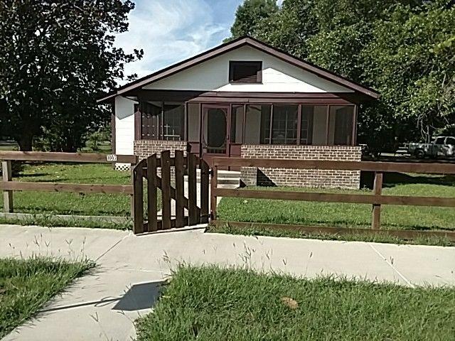 1003 Sixth Ave, Picayune, MS 39466 - photo 1