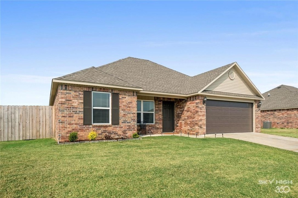 1380 Brigade Blvd, Prairie Grove, AR 72753 - photo 1