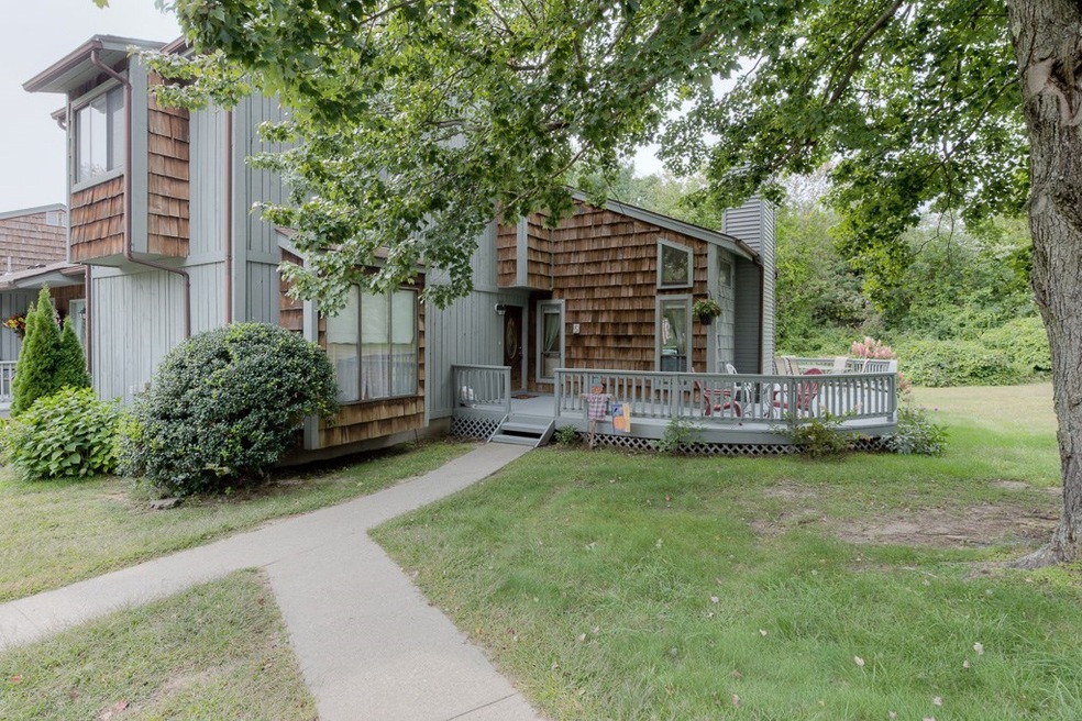 6 Meadowbrook Ln, Palmer, MA 01069 - photo 1