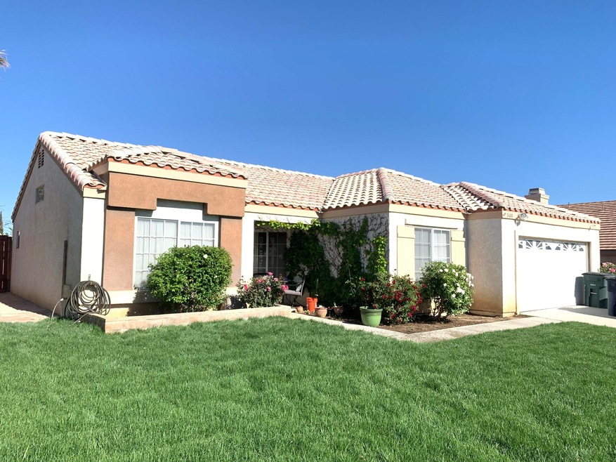 3430 Rodney St, Rosamond, CA 93560