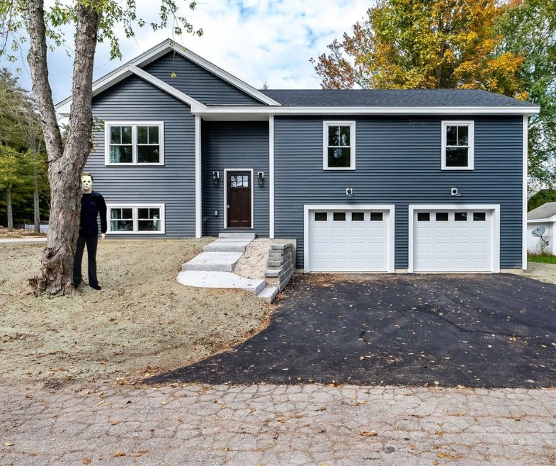 9 Lawn Ave, Rochester, NH 03867 - photo 1