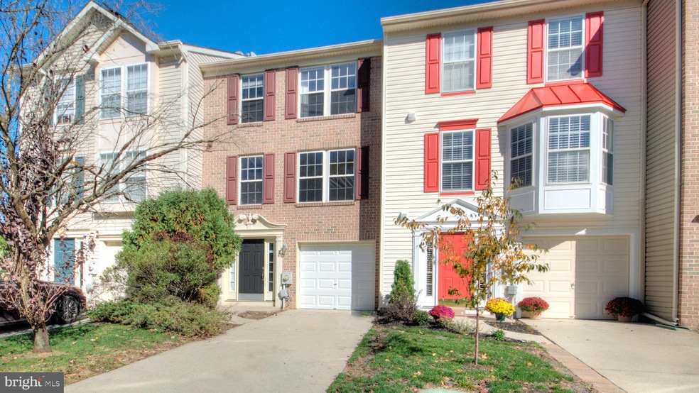 36 Golf View Ct, Pine Hill, NJ 08021 - photo 1