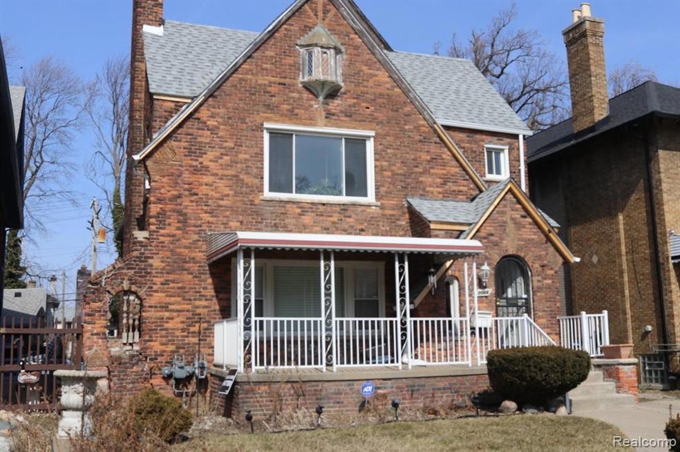 2066 Calvert St, Detroit, MI 48206 - photo 1