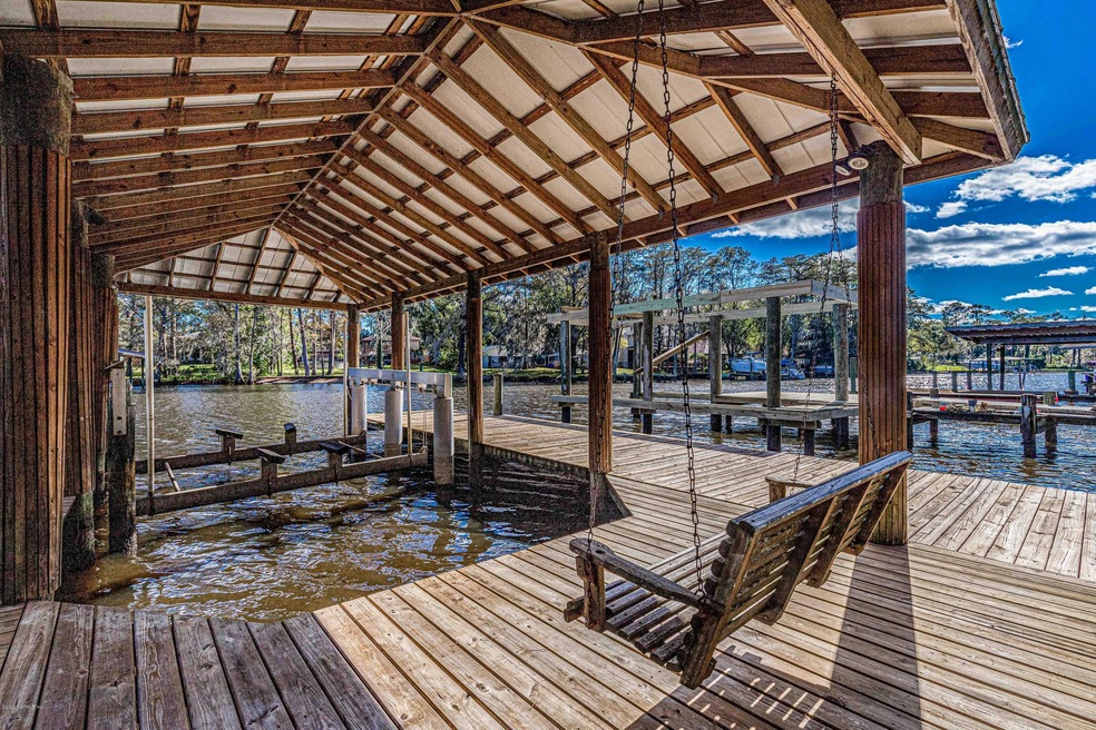 5518 Mariners Cove Dr, Jacksonville, FL 32210 - photo 1