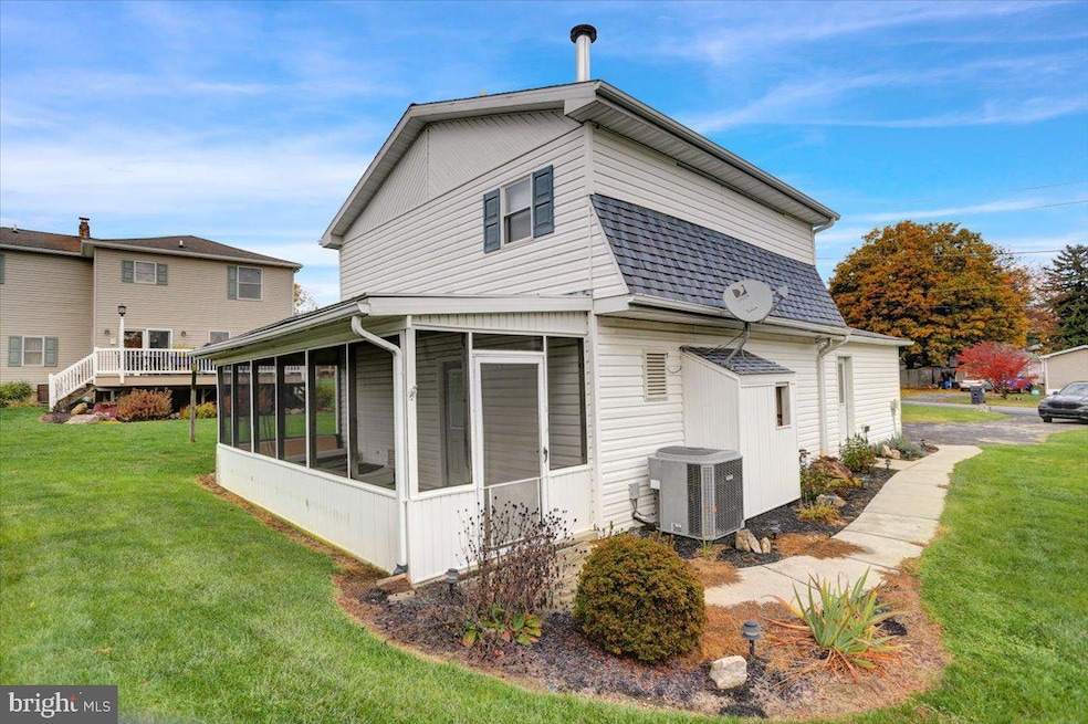 12 Elm Ave, Temple, PA 19560 - photo 1