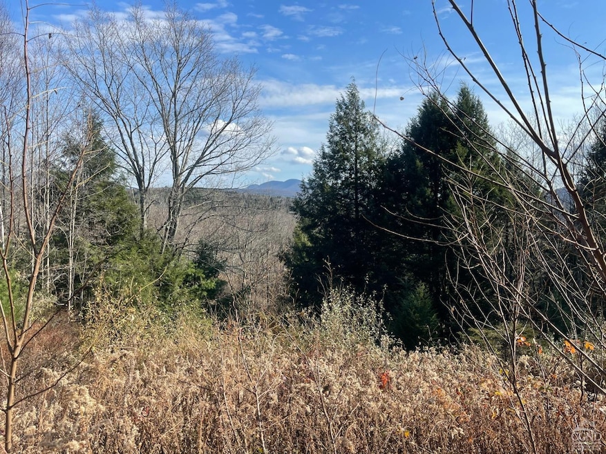 For Sale $1,100,000 • Co-Listing Agent
