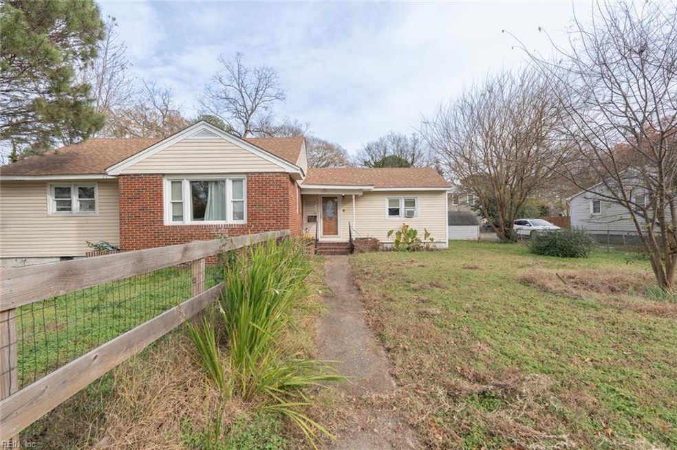 723 Potomac Ave, Portsmouth, VA 23707 - photo 1