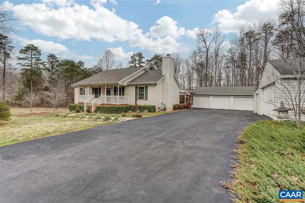 573 Vawter Corner Rd, Louisa, VA 23093 - photo 1