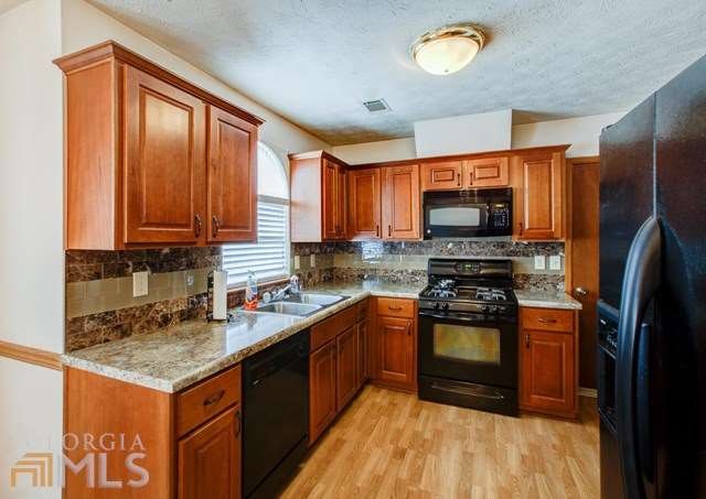 Newly refurbished kitchen.