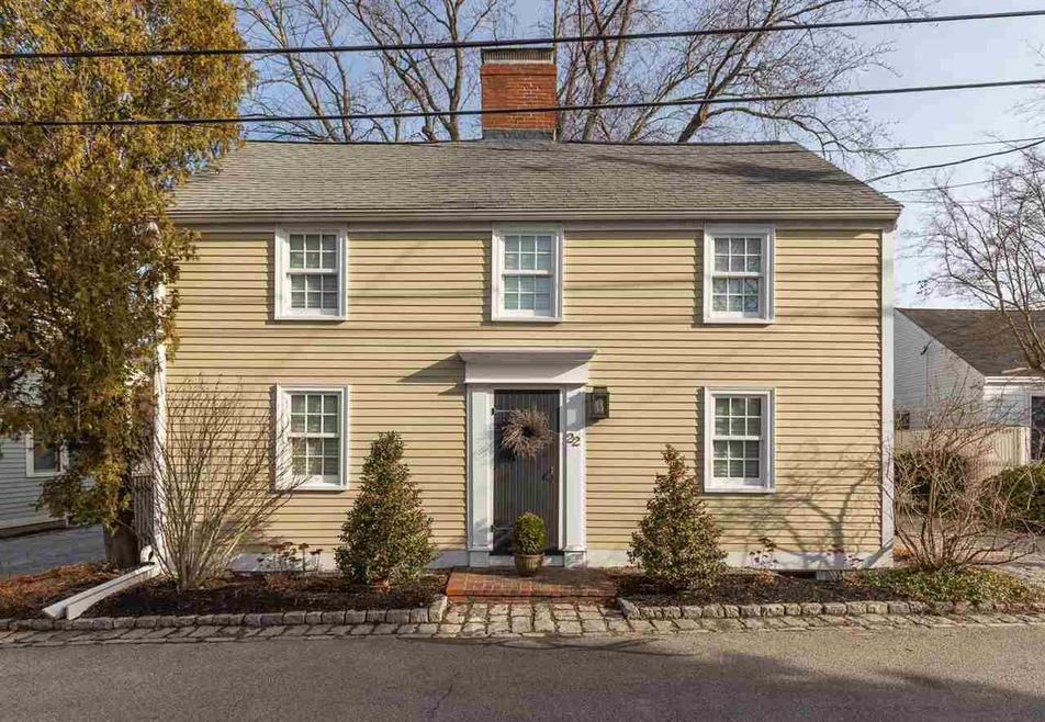 22 Atkinson St, New Castle, NH 03854 - photo 1