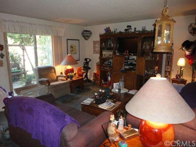 371 D St, Upland, CA 91786 - photo 1