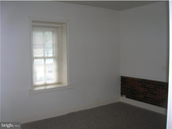 500 E Walnut St unit 4, Perkasie, PA 18944 - photo 1