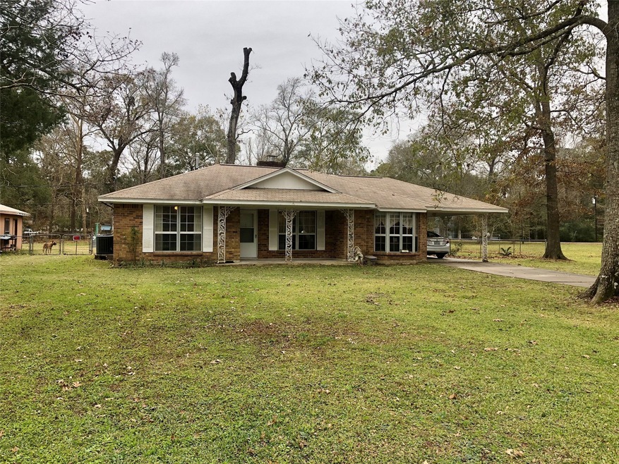 207 County Road 4323, Dayton, TX 77535 - photo 1