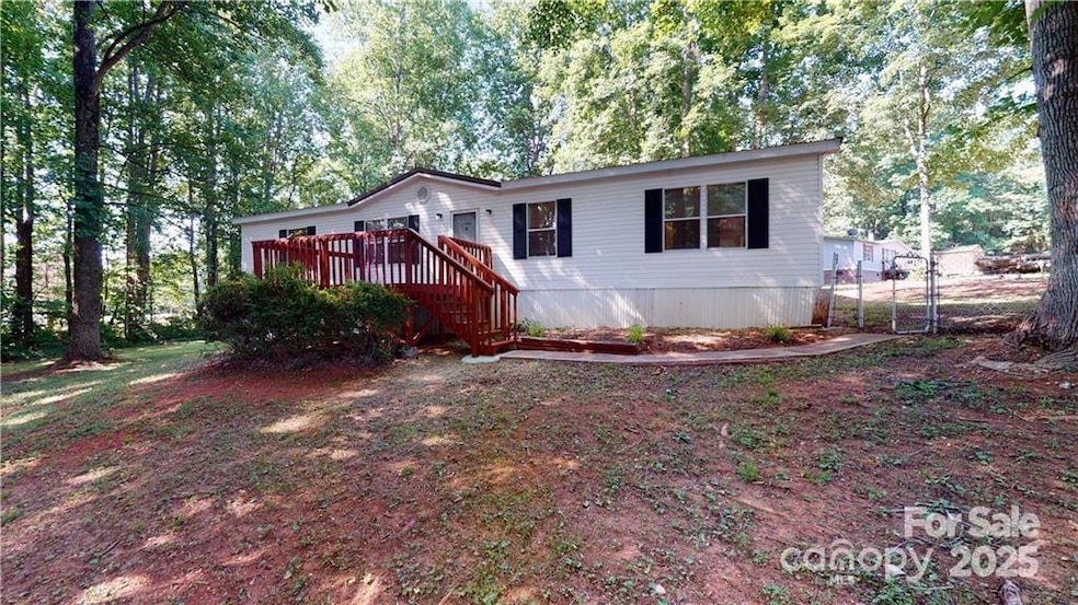 278 Falconview Rd, Lincolnton, NC 28092 - photo 1