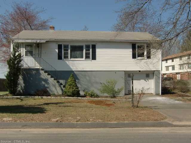 59 Dallas Ave, Waterbury, CT 06705 - photo 1
