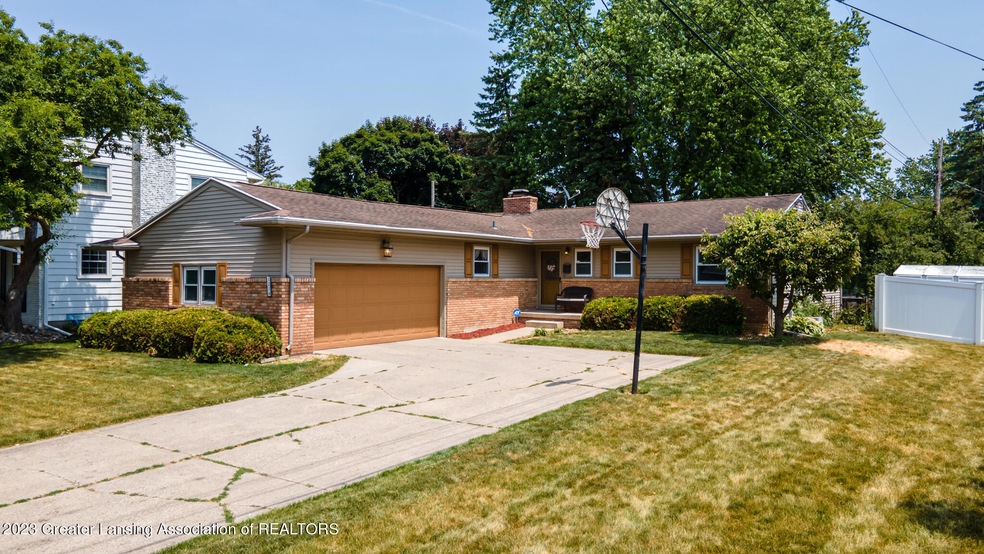 1216 Shaffer Ct, Lansing, MI 48917 - photo 1