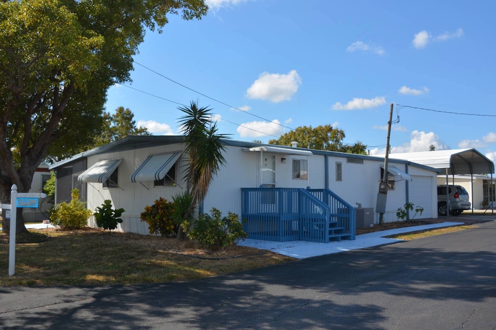 1521 Ohio Ave, Frostproof, FL 33843 - photo 1