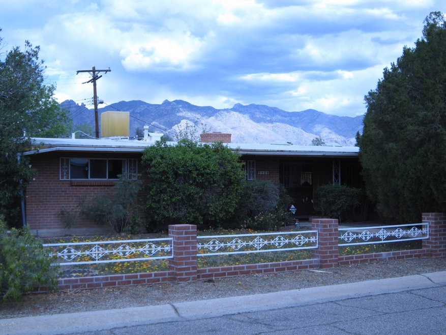 2829 E Greenlee St, Tucson, AZ 85716 - photo 1