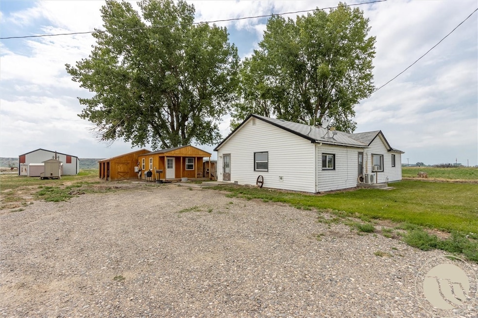 101 Gta Ln, Hardin, MT 59034 - photo 1