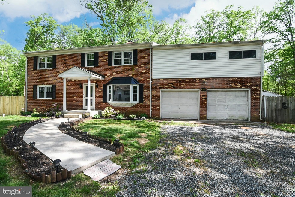 405 Piney Forest Dr, Colonial Beach, VA 22443 - photo 1