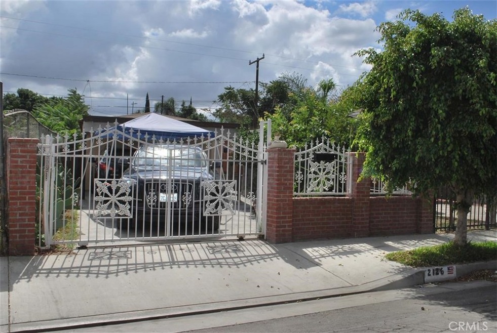 2126 E Nord St, Compton, CA 90222 - photo 1