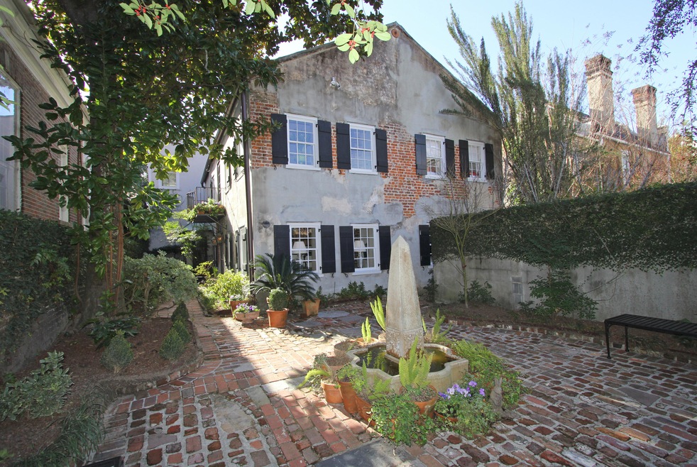 exterior - view 2