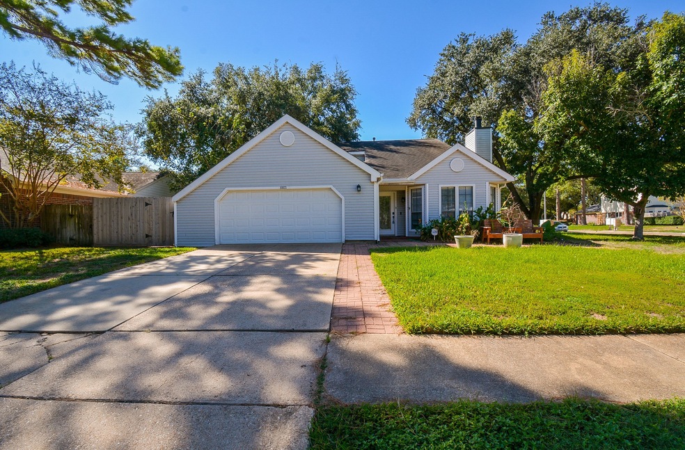 15923 Ferncliff Ln, Houston, TX 77095 - photo 1
