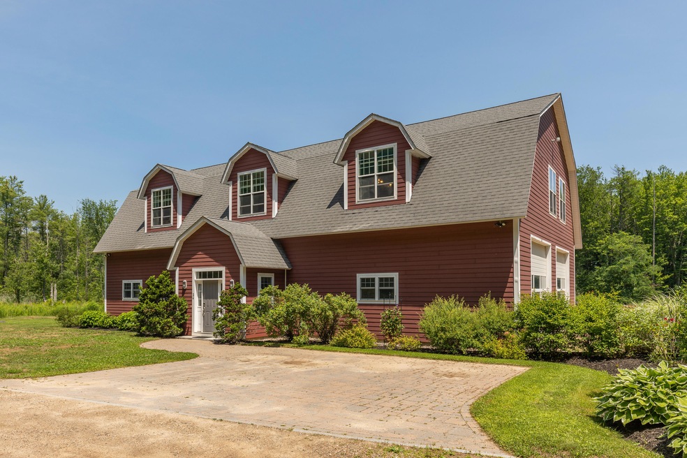 24 Andrews Lane
