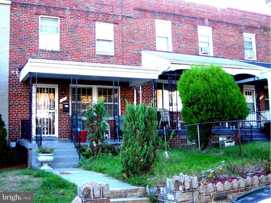 1345 Queen St NE, Washington, DC 20002 - photo 1