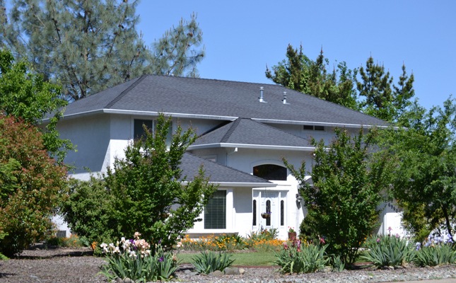 6990 Riverside Dr, Redding, CA 96001 - photo 1