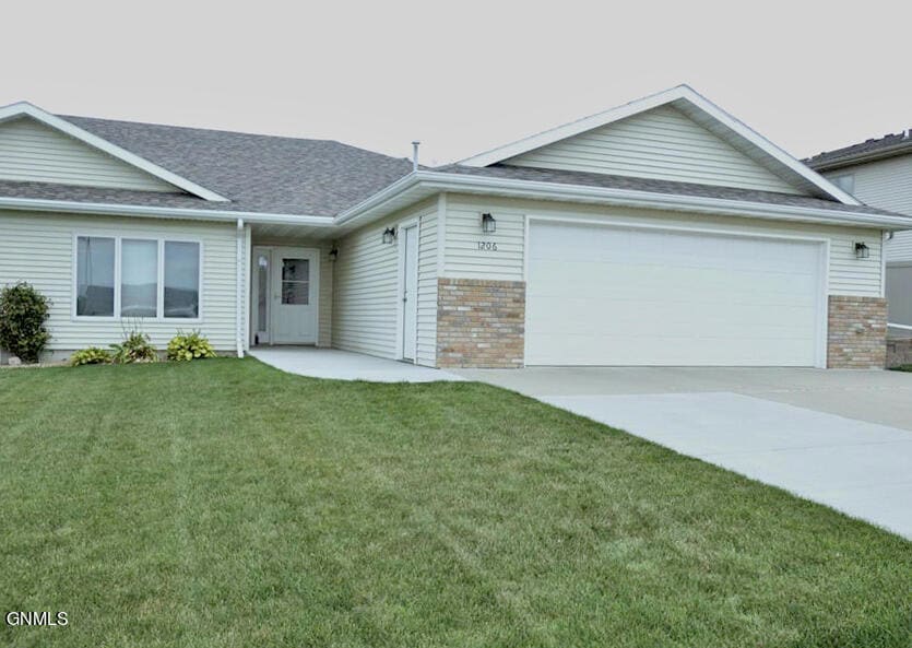 1206 N 33rd Street, Bismarck