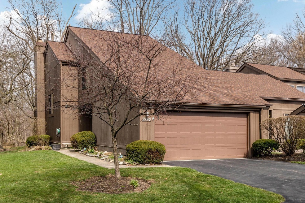 2020-03-26 2140 Willowick Square 01
