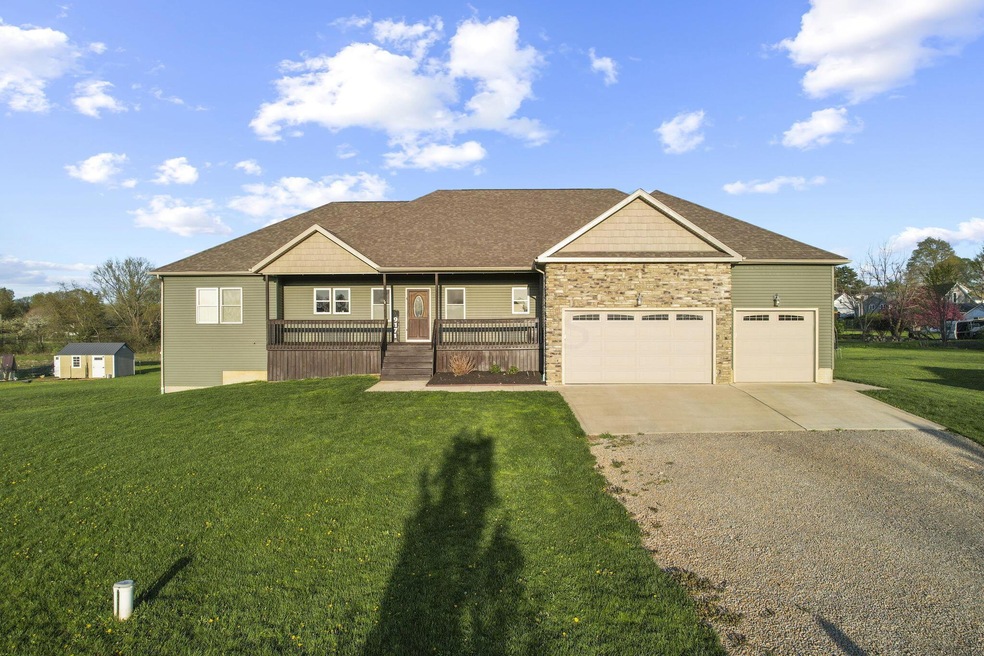 9171 Licking Trails Rd, Jacksontown, OH 43030 - photo 1