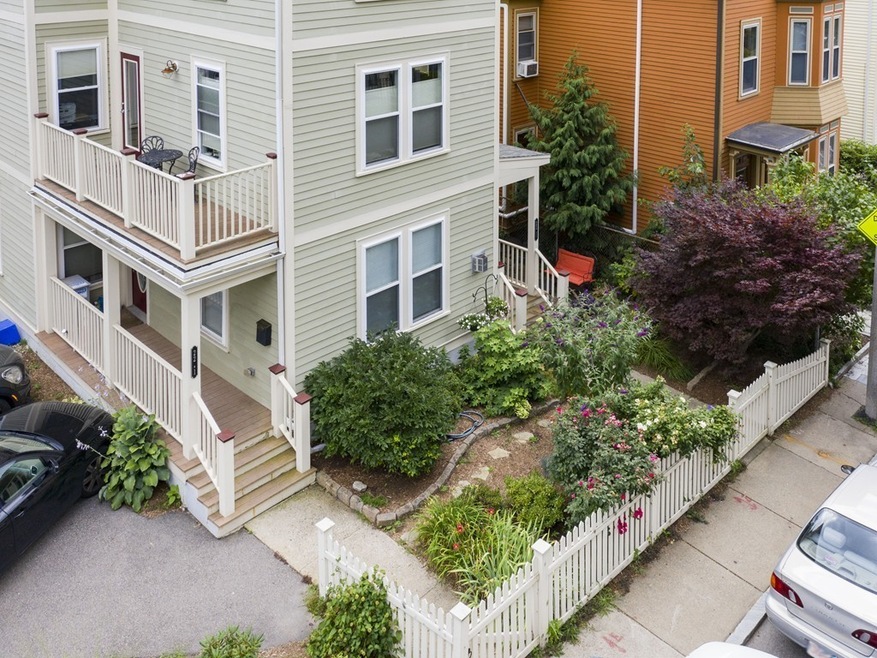 22 Custer St unit 1, Boston, MA 02130 - photo 1