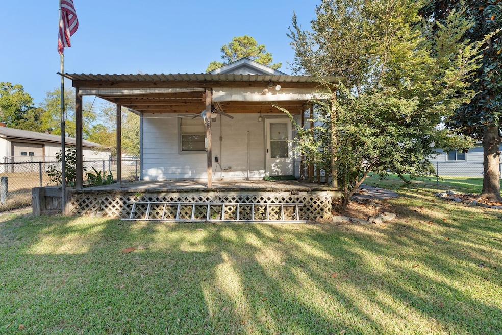 Pending $125,000 • Co-Listing Agent