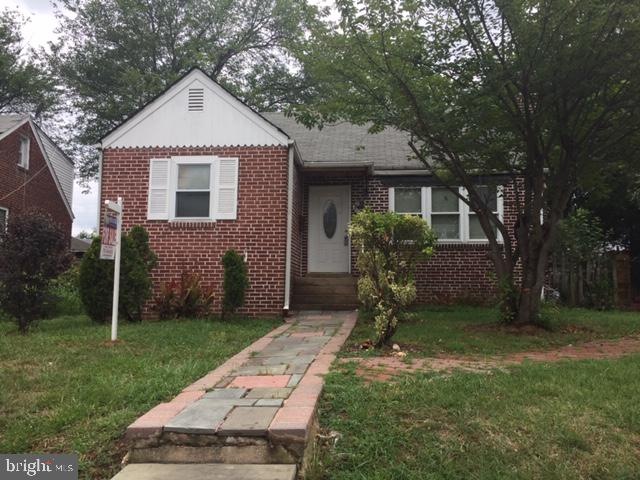 2230 Chapman Rd, Hyattsville, MD 20783 - photo 1