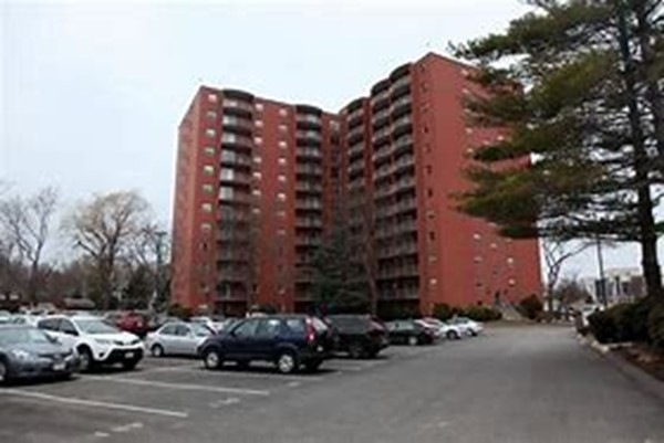 Sagamore Place Condominiums unit 415, Quincy, MA 02171 - photo 1