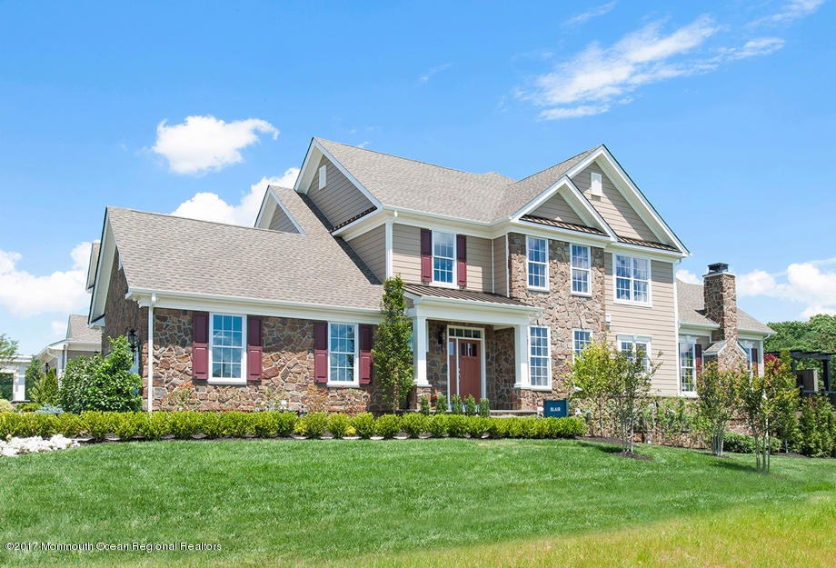 17 Lennox Ct, Holmdel, NJ 07733 - photo 1