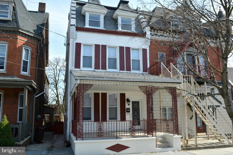 804 Walnut St, Columbia, PA 17512 - photo 1
