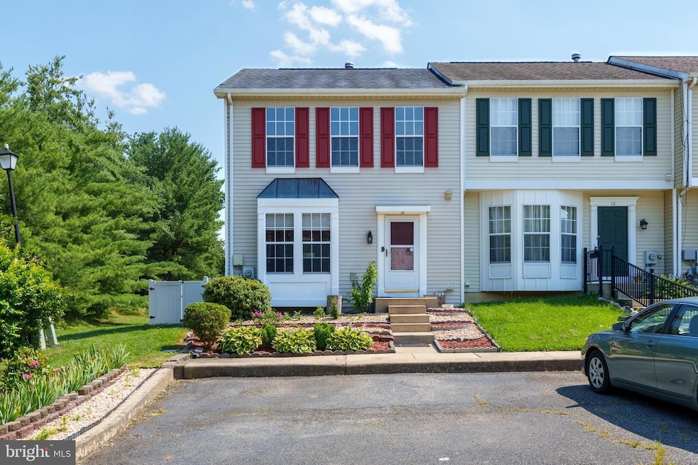 18 E Galloway Ct, Newark, DE 19711 - photo 1