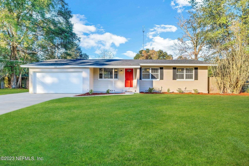 8205 Circle St S, Jacksonville, FL 32216 - photo 1